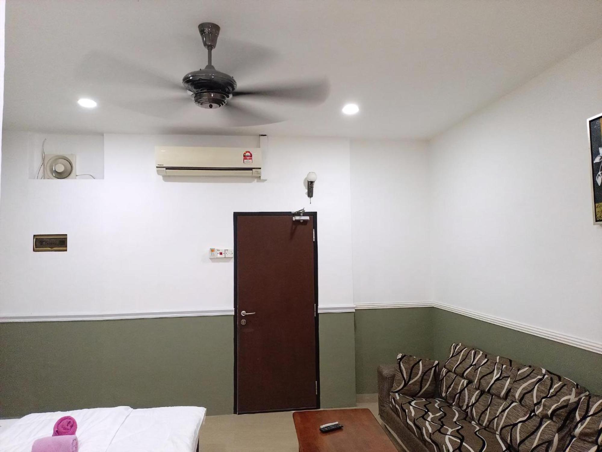 Hotel Seri Intan Tampin Ngoại thất bức ảnh
